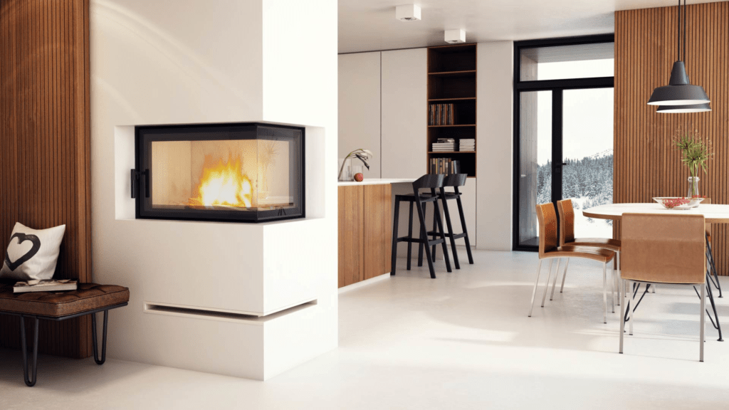 nowoczesny kominek z wkladem z szybą boczną Gdańsk